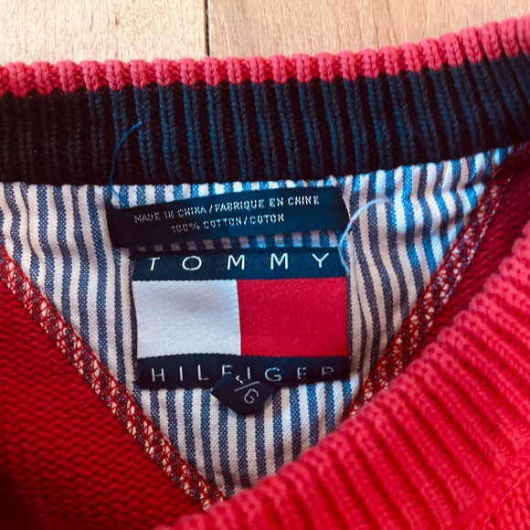 Vintage Tommy Hilfiger sweater - Picture 3 of 3